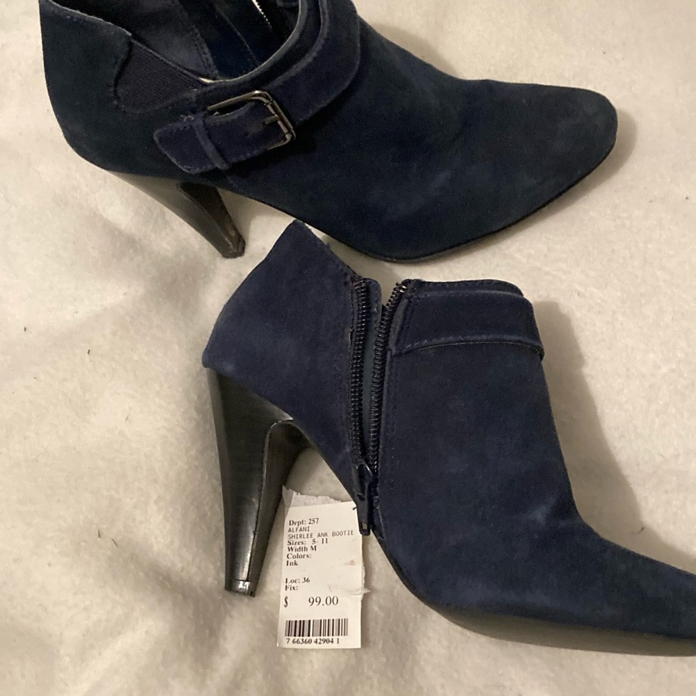 Alfani bootie